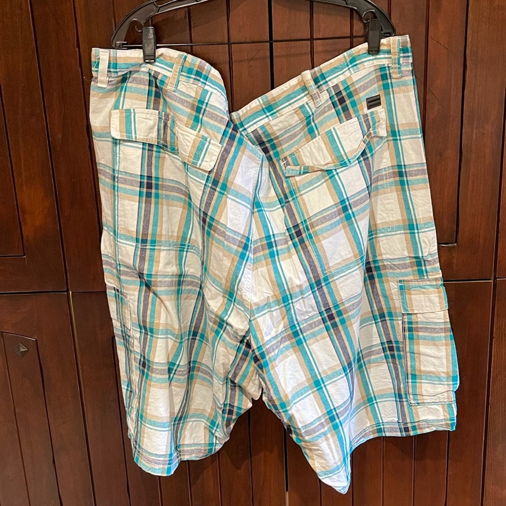 Short - Picture 5 of 5